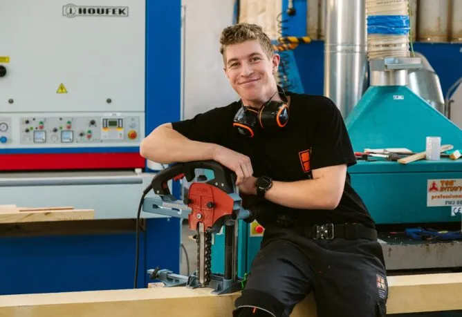 Tesař - SŠ Stavební Třebíč