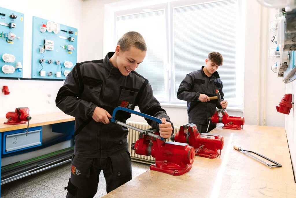 Elektrikář – silnoproud - SŠ Stavební Třebíč