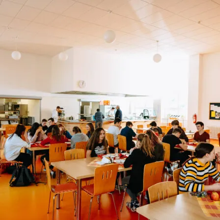 Jídelna - SŠ Stavební Třebíč