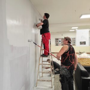 Chodby ožívají díky našim malířům - SŠ Stavební Třebíč