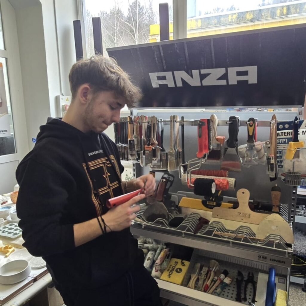 Naši malíři sbírali zkušenosti ve Vilniusu - SŠ Stavební Třebíč