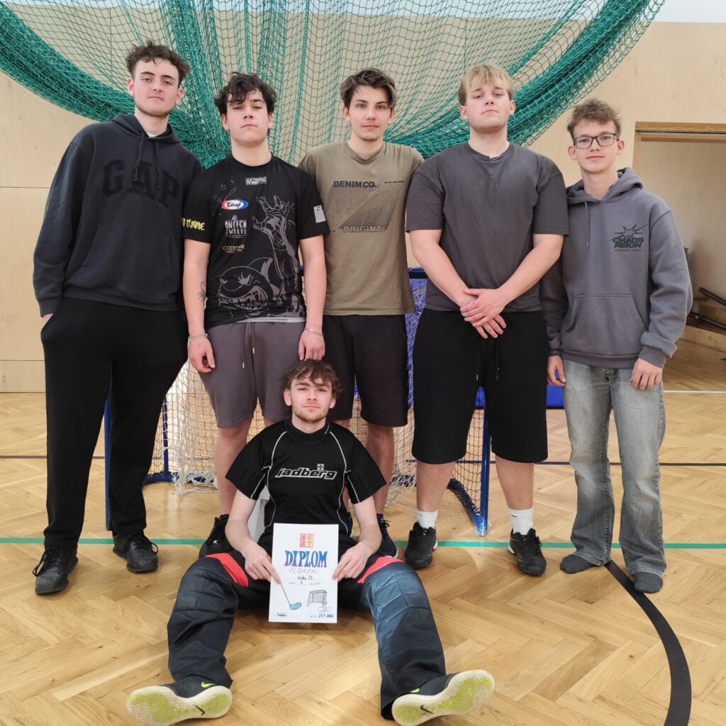 Florbalový trůn patří třídě S3C - SŠ Stavební Třebíč