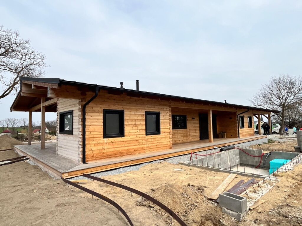 Exkurze truhlářů a tesařů: Jak se rodí moderní dřevostavby - SŠ Stavební Třebíč