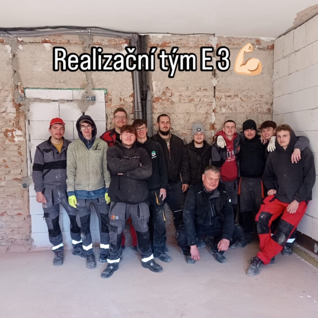 Budoucí elektrikáři na reálné zakázce - SŠ Stavební Třebíč
