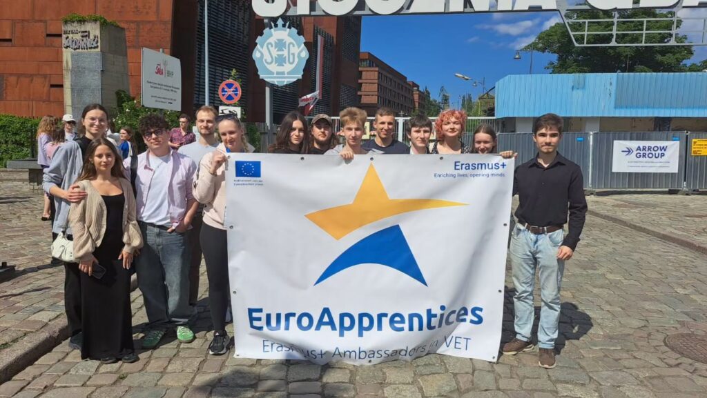 Náš žák reprezentoval školu na mezinárodním setkání EuroApprentices - SŠ Stavební Třebíč